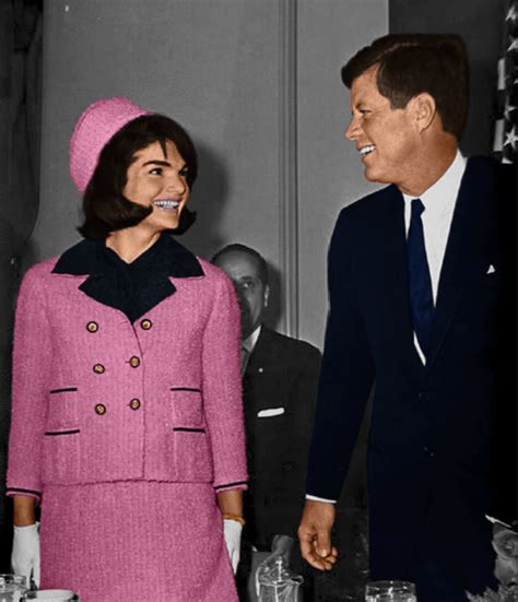 jacqueline kennedy onassis pink chanel suit blood|jackie kennedy pink suit display.